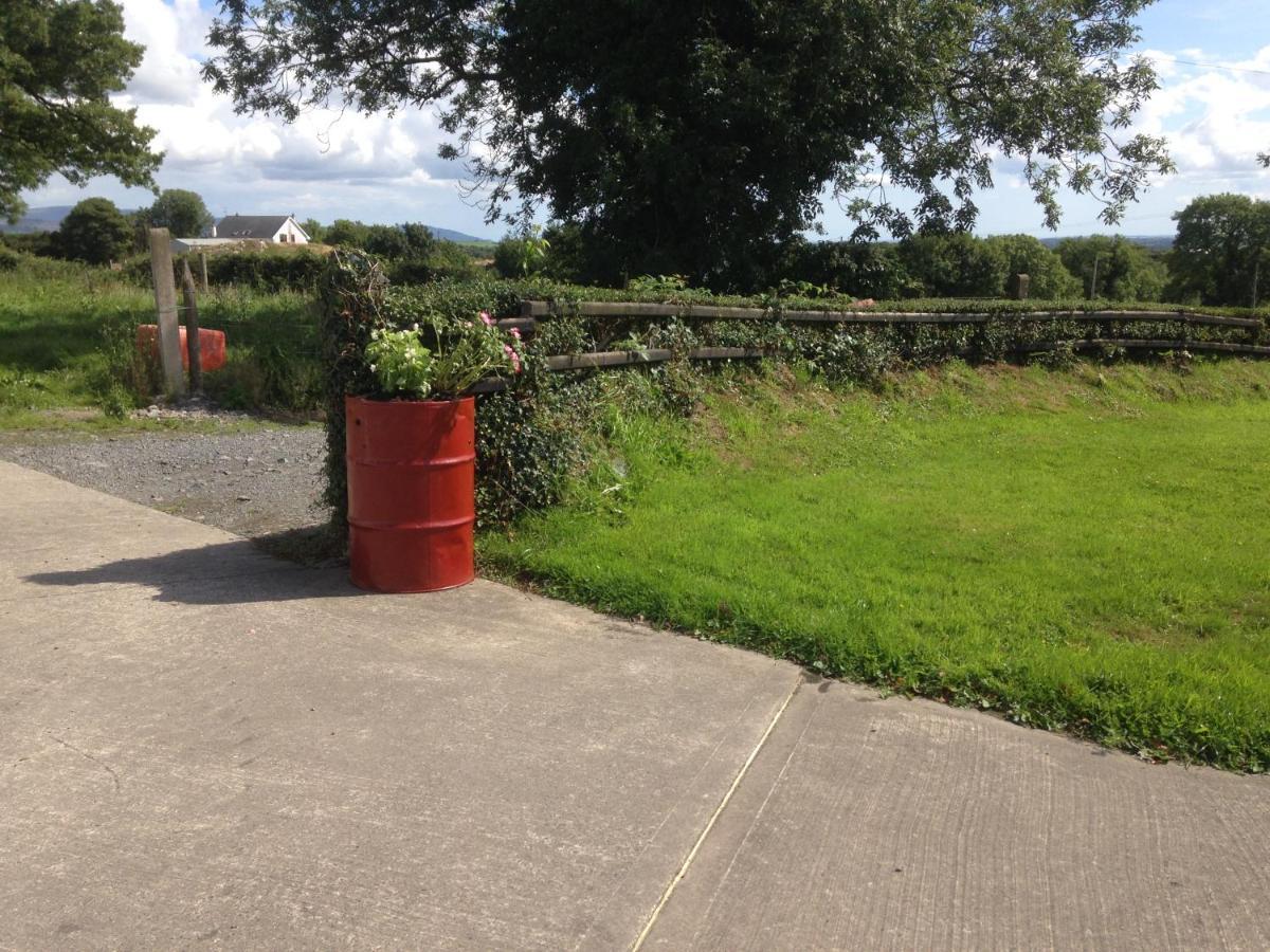 'Uncle Owenie'S Cottage' Crossmaglen Bagian luar foto